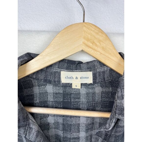 Cloth and Stone 100% Tencel Lyocell plaid button up shirt size S - Picture 2 of 6